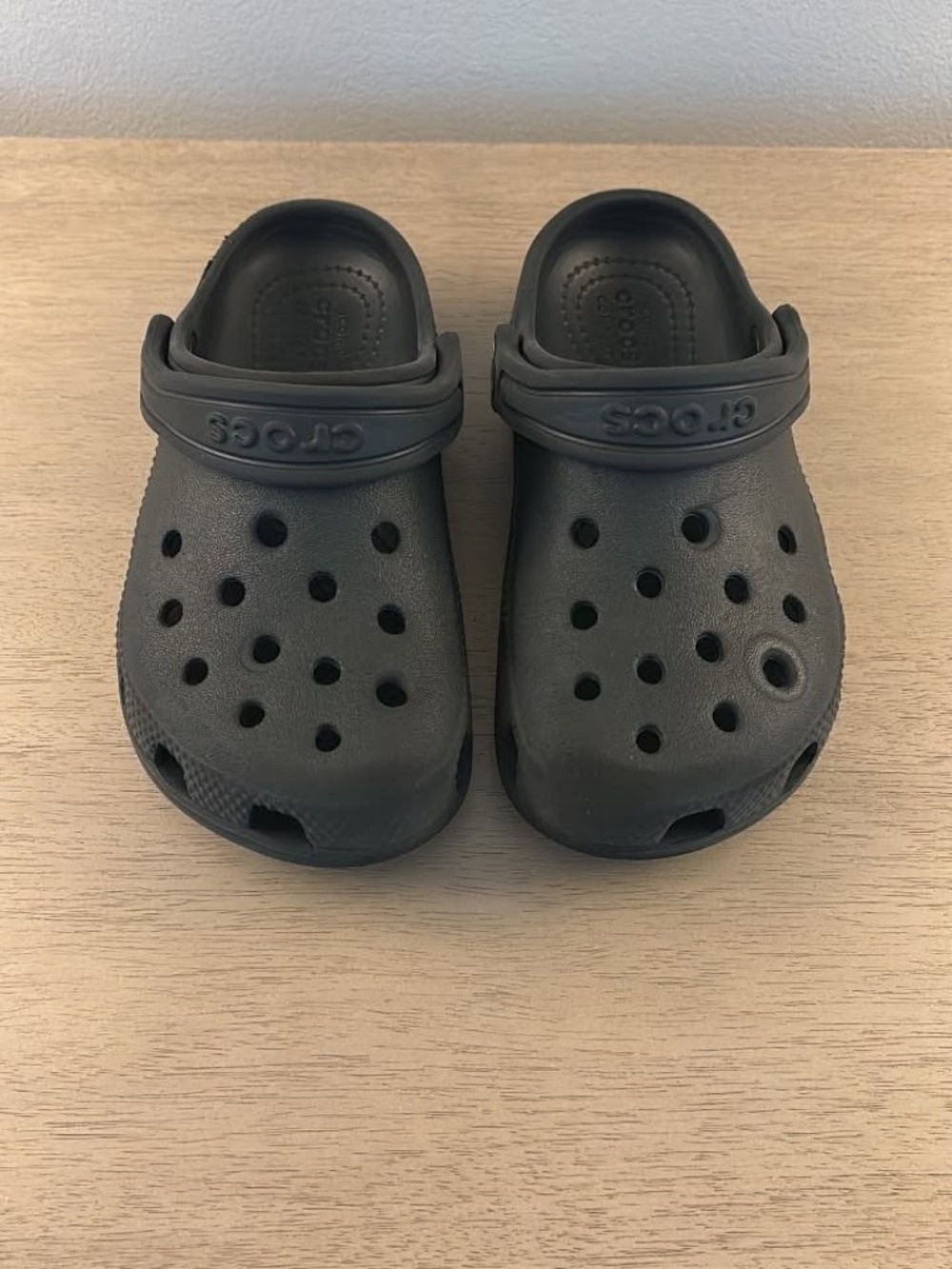 CROCS Kids Classic Clog in Black
